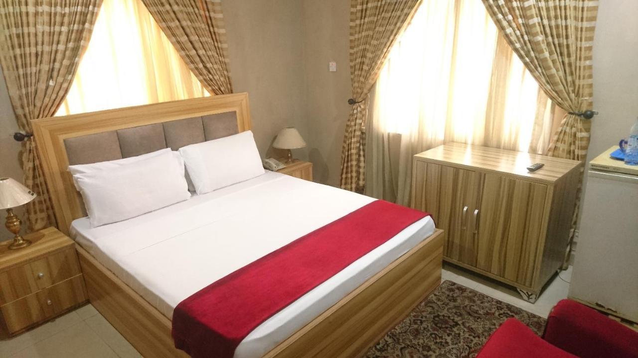 The Ambassadors Hotel Lagos Bagian luar foto