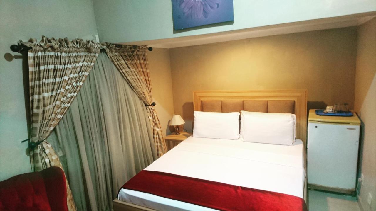 The Ambassadors Hotel Lagos Bagian luar foto