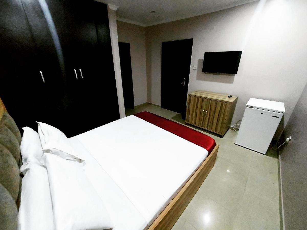 The Ambassadors Hotel Lagos Bagian luar foto