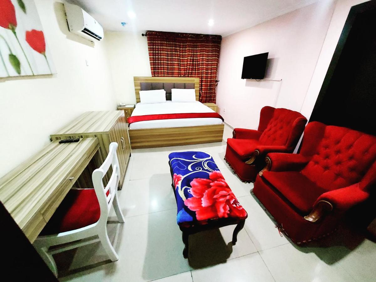 The Ambassadors Hotel Lagos Bagian luar foto