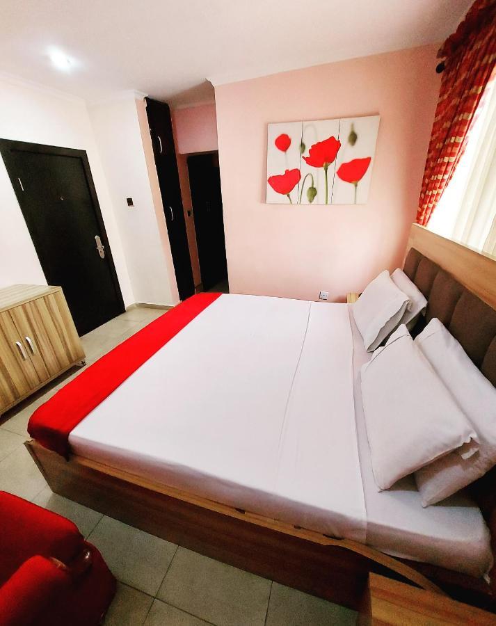 The Ambassadors Hotel Lagos Bagian luar foto